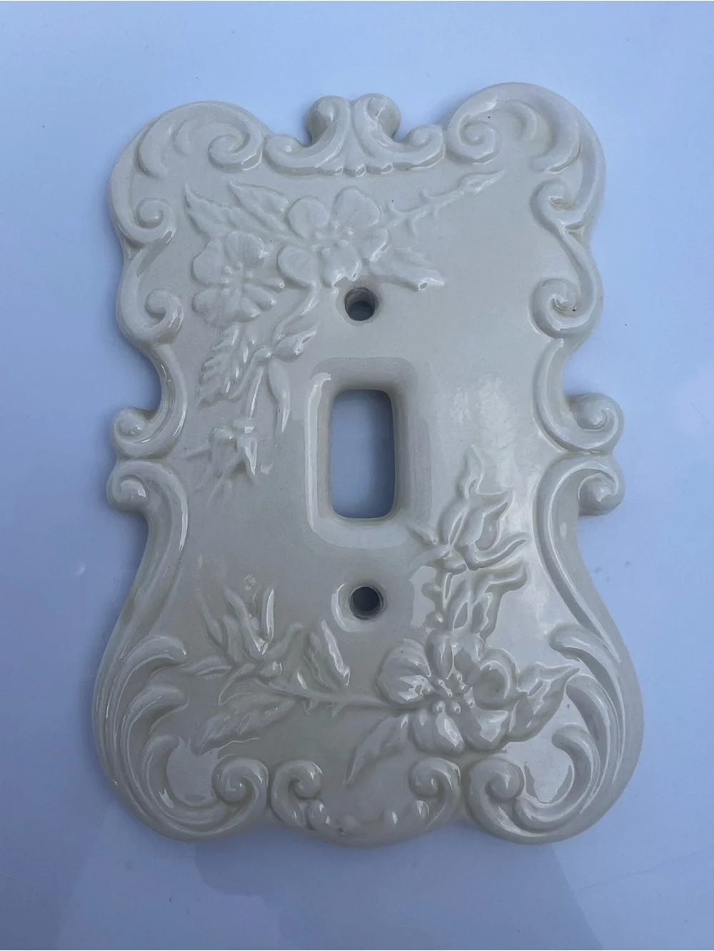 Holland Mold • Vintage Decorative Cream Floral Ceramic Light Switch Cover